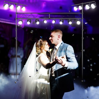 Costway Επαγγελματικός Φωτιστικός Στάντ με Ρυθμιζόμενο Ύψος και 32... Costway Επαγγελματικός Φωτιστικός Στάντ με Ρυθμιζόμενο Ύψος και 32...