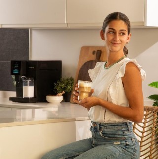 Υπεραυτόματη Καφετιέρα Cremmaet CompactCcino Compact 19 bar και Σύσ... Υπεραυτόματη Καφετιέρα Cremmaet CompactCcino Compact 19 bar και Σύσ...