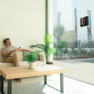 Ρομπότ Καθαρισμού Τζαμιών με Διπλό Ψεκασμό Conga Windroid 1390 Doub... Ρομπότ Καθαρισμού Τζαμιών με Διπλό Ψεκασμό Conga Windroid 1390 Doub...