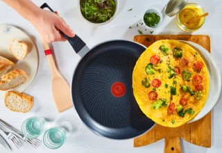 Τηγάνι από Αλουμίνιο με Αντικολλητική Επίστρωση 26cm TEFAL C2720553 Τηγάνι από Αλουμίνιο με Αντικολλητική Επίστρωση 26cm TEFAL C2720553