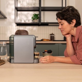 Καφετιέρα Espresso 4 σε 1 για Αλεσμένο Καφέ & Κάψουλες, 1350W & Πίε... Καφετιέρα Espresso 4 σε 1 για Αλεσμένο Καφέ & Κάψουλες, 1350W & Πίε...