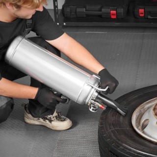 VEVOR Φορητός Εμπιστευτής Ελαστικών 10L, Φουσκωτήρας έως 145 PSI γι...