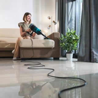 CECOTEC Σκούπα Conga 700 PowerHead με Καλώδιο - Ισχύς 615W, Αναρρό... CECOTEC Σκούπα Conga 700 PowerHead με Καλώδιο - Ισχύς 615W, Αναρρό...