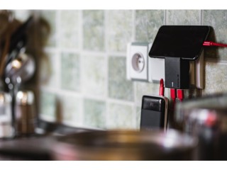 SWISSTEN Λεπτός Ταξιδιωτικός Φορτιστής, 3A, 2xUSB + Καλώδιο USB/USB...