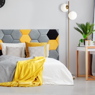 Costway Επιδαπέδια λάμπα από γαλακτώδες γυαλί με 2 λαμπτήρες και δ... Costway Επιδαπέδια λάμπα από γαλακτώδες γυαλί με 2 λαμπτήρες και δ...