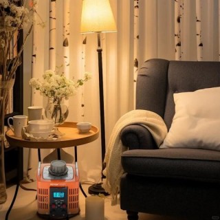 VEVOR 2000VA Μετασχηματιστής Τάσης 6.6A 0-300V Ρυθμιστής LCD CE  KB...