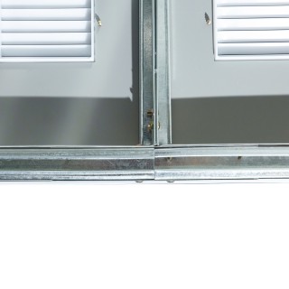 Υπόστεγο κήπου Outsunny με 2 συρόμενες πόρτες και 4 αεραγωγούς από ... Υπόστεγο κήπου Outsunny με 2 συρόμενες πόρτες και 4 αεραγωγούς από ...