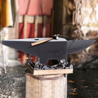 Αμόνι Χυτοσιδήρου VEVOR, 60kg με Μονό Κέρατο και Σταθερή Βάση για Σ...