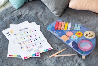 ECOTOYS Τραπέζι με μουσικά όργανα, ξυλόφωνο κύμβαλo τσέκα θαλάσσιο ...