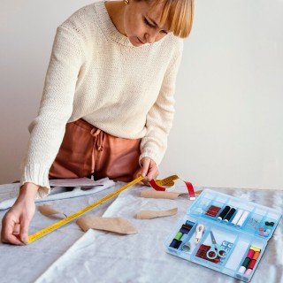 BAKAJI  Σετ Ραπτικής 78 Τεμαχίων Κουτί Ραψίματος Φορητό με Βελόνα κ...