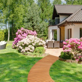 Costway Ξύλινο Πτυσσόμενο Μονοπάτι Κήπου με Μεταλλικό Σύρμα & Αντιο...