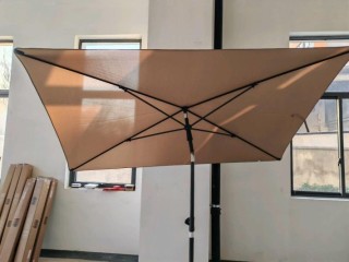 Costway Ορθογώνια Ομπρέλα Μπαλκονιού Καφέ με Κλίση 30° και προς τις...