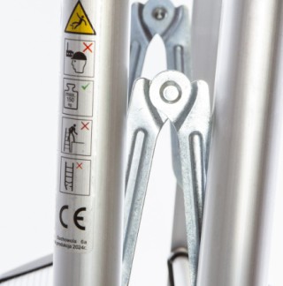 Αλουμινένια σκάλα 3 Σκαλοπατιών Διπλής Όψης 150kg M85591 MAR-POL Αλουμινένια σκάλα 3 Σκαλοπατιών Διπλής Όψης 150kg M85591 MAR-POL