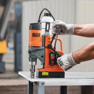 VEVOR Φορητή Μαγνητική Δράπανο 1450W με Ισχύ Έλξης 2878 lbf και Διά... VEVOR Φορητή Μαγνητική Δράπανο 1450W με Ισχύ Έλξης 2878 lbf και Διά...