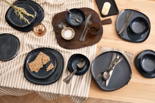 Σετ πιάτων Lott 18 τεμαχίων - Σκούρο Μπλε 8720604887259 Lifa-Living