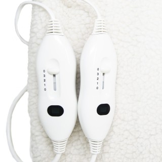 BAKAJI Ηλεκτρική Θερμαινόμενη Κουβέρτα Διπλό Τηλεχειριστήριο Τρία ... BAKAJI Ηλεκτρική Θερμαινόμενη Κουβέρτα Διπλό Τηλεχειριστήριο Τρία ...