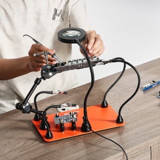 VEVOR Μαγνητικός Σταθμός Συγκόλλησης με Μεγενθυντικό Φακό 3X και Βά...