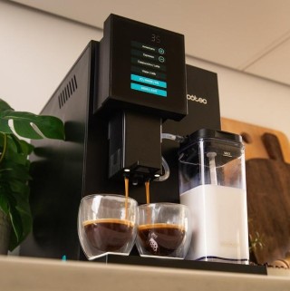 Υπεραυτόματη Καφετιέρα Cremmaet CompactCcino Compact 19 bar και Σύσ... Υπεραυτόματη Καφετιέρα Cremmaet CompactCcino Compact 19 bar και Σύσ...