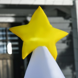 Χριστουγεννιάτικο Φουσκωτό Δέντρο με Χιονάνθρωπους και φωτάκια LED ... Χριστουγεννιάτικο Φουσκωτό Δέντρο με Χιονάνθρωπους και φωτάκια LED ...