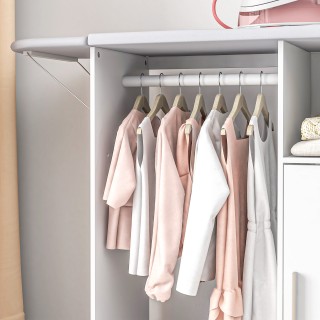 Κινητή σιδερώστρα HOMCOM με ράφι, 3 κυβικά ράφια και οδηγό, 107x42,... Κινητή σιδερώστρα HOMCOM με ράφι, 3 κυβικά ράφια και οδηγό, 107x42,...