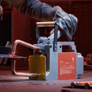 Φορητή Σημειακή Συγκόλληση VEVOR 8KVA BCDHJX18220VHU2FPV2 Φορητή Σημειακή Συγκόλληση VEVOR 8KVA BCDHJX18220VHU2FPV2