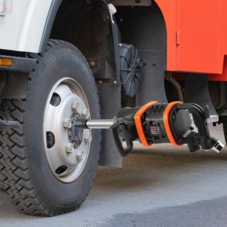 VEVOR Αερόκλειδο 1, 5175 ft-lbs, 8 Άξονας για Βαρέα Οχήματα KQ5800... VEVOR Αερόκλειδο 1, 5175 ft-lbs, 8 Άξονας για Βαρέα Οχήματα KQ5800...