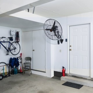 VEVOR 24 Ταλαντευόμενος Τοίχου Ανεμιστήρας Ομίχλης 3 Ταχύτητες 115W... VEVOR 24 Ταλαντευόμενος Τοίχου Ανεμιστήρας Ομίχλης 3 Ταχύτητες 115W...