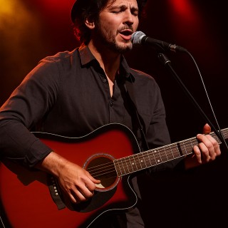 BAKAJI Ηλεκτροακουστική Κιθάρα Slim 41 Redburst με Σετ Χορδών, Πένν... BAKAJI Ηλεκτροακουστική Κιθάρα Slim 41 Redburst με Σετ Χορδών, Πένν...