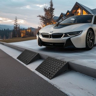 VEVOR Ράμπα Δρόμου, Ανυψωτική Ικανότητα 3.175 Τόνων, Ύψος 17.8 εκ, ... VEVOR Ράμπα Δρόμου, Ανυψωτική Ικανότητα 3.175 Τόνων, Ύψος 17.8 εκ, ...