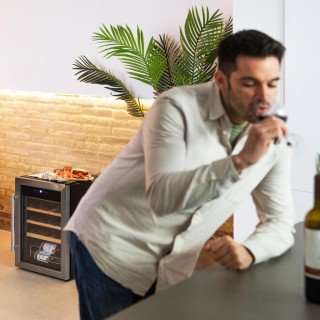 CECOTEC Συντηρητής Κρασιών Bolero GrandSommelier 2050 Inox, Συμπιε... CECOTEC Συντηρητής Κρασιών Bolero GrandSommelier 2050 Inox, Συμπιε...