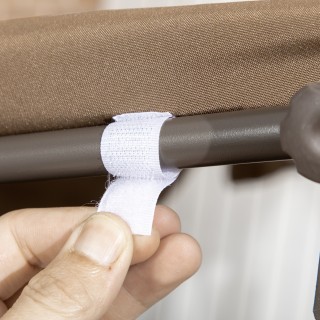 Κουνιστή καρέκλα κήπου Outsunny 3 θέσεων με ρυθμιζόμενο κουβούκλιο ...