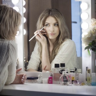 Kooper Φωτιστικό καθρέφτη με μπαταρία και βεντούζες 4 led λαμπτήρες...