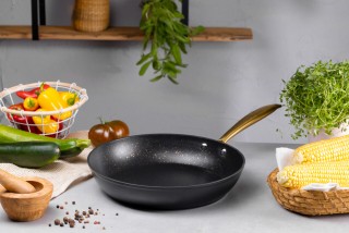 Edenberg Αλουμινένιο Τηγάνι 24 cm με Μαρμάρινη Αντικολλητική Επίστρ... Edenberg Αλουμινένιο Τηγάνι 24 cm με Μαρμάρινη Αντικολλητική Επίστρ...