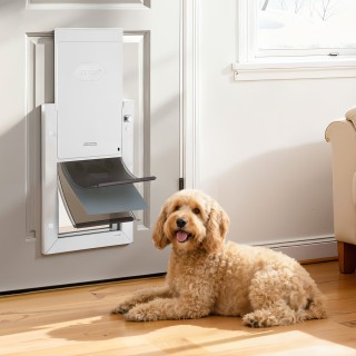 VEVOR Μεσαία Πόρτα Κατοικίδιων με Τρεις Μαγνητικές Πτέρυγες & Μεταλ...