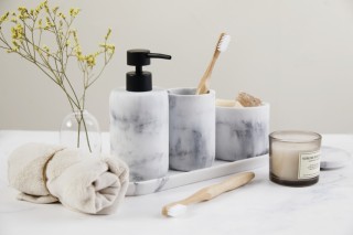 Σετ Αξεσουάρ Μπάνιου - Σαπουνιού 4 τεμαχίων - Λευκό/Μάρμαρο 872060... Σετ Αξεσουάρ Μπάνιου - Σαπουνιού 4 τεμαχίων - Λευκό/Μάρμαρο 872060...