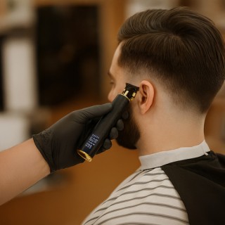 Κουρευτική Μηχανή & Τρίμερ με 3 Ταχύτητες και LCD Οθόνη Μαύρο/Χρυσό... Κουρευτική Μηχανή & Τρίμερ με 3 Ταχύτητες και LCD Οθόνη Μαύρο/Χρυσό...