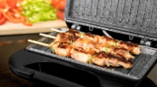 Τοστιέρα 750 W Rockn Toast Square Cecotec CEC-03030 Τοστιέρα 750 W Rockn Toast Square Cecotec CEC-03030