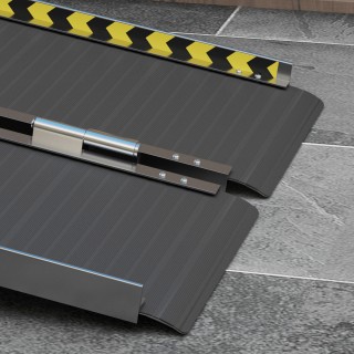 HOMCOM Πτυσσόμενη ράμπα αναπηρικού αμαξιδίου από αλουμίνιο με εκτρο... HOMCOM Πτυσσόμενη ράμπα αναπηρικού αμαξιδίου από αλουμίνιο με εκτρο...