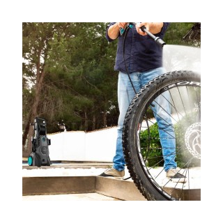 Πλυστικό Μηχάνημα Υψηλής Πίεσης 180 Bar 450 L / H HydroBoost 2400 A... Πλυστικό Μηχάνημα Υψηλής Πίεσης 180 Bar 450 L / H HydroBoost 2400 A...