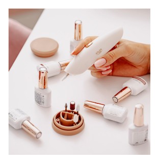 Τροχός Νυχιών Μπαταρίας 5 σε 1 Adler AD-2179 Τροχός Νυχιών Μπαταρίας 5 σε 1 Adler AD-2179