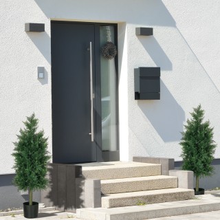 HOMCOM Σετ 2 ψεύτικα φυτά κέδρου σε PE με πλαστική γλάστρα PP, από ...