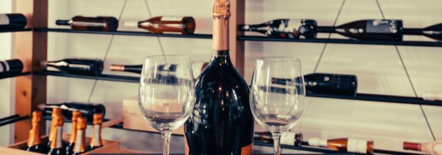 Βάση Κρασιών ή Ντουλάπι Κρασιώ …