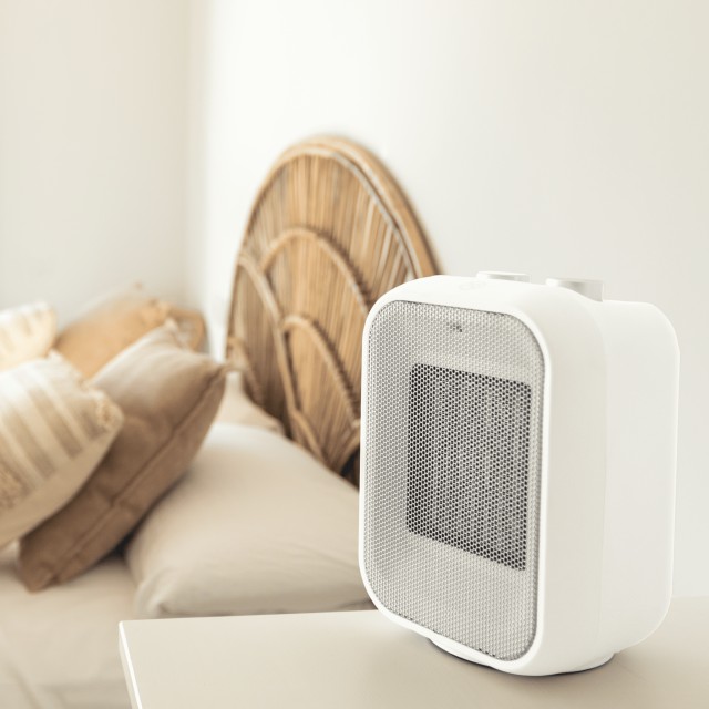 CECOTEC  Θερμαντικό ReadyWarm 1500 Max Κεραμικό Λευκό με 1500 W, Ρυθμιζόμενο Θερμοστάτη και 3 Λειτουργίες  CEC-08269