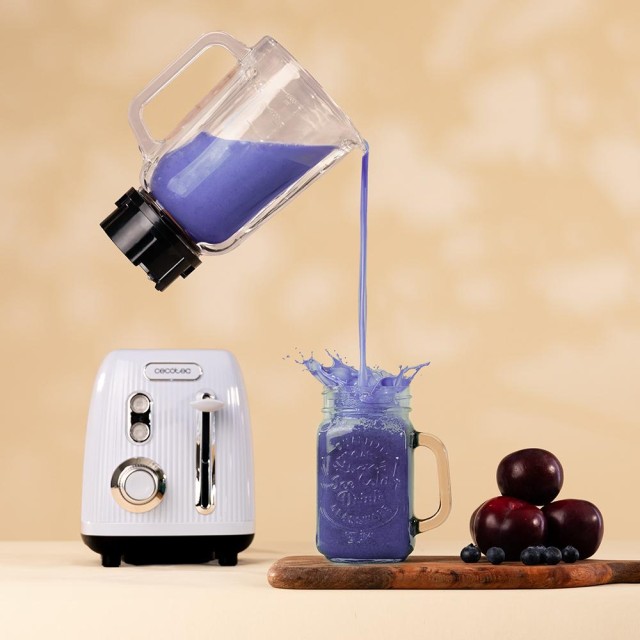 CECOTEC  Μπλέντερ Retro Power Black Titanium RetroBlue με Ισχύ 1200W, Μαχαίρι 4 Λεπίδων με Επίστρωση Μαύρου Τιτανίου και Κανάτα 1,5L  CEC-03883