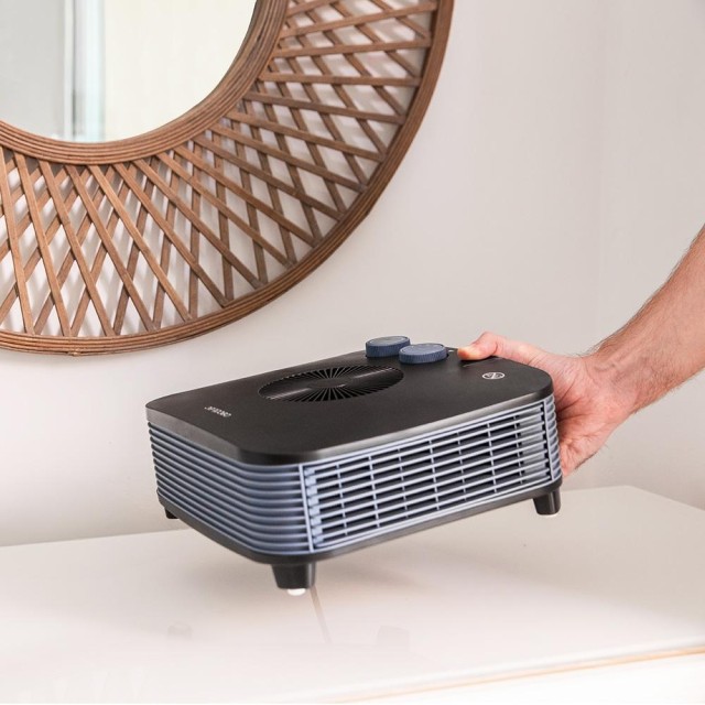 CECOTEC  Θερμοανεμιστήρας ReadyWarm 2050 Max Horizon Black με 2000 W και 3 λειτουργίες  CEC-08255