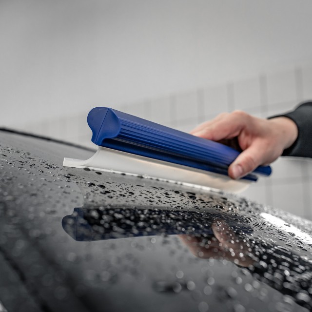 K2 Σιλικονούχα Σκούπα για νερό M400