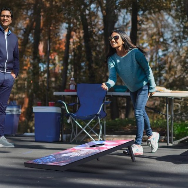 VEVOR Σετ Κορνχόλ 3x2ft Φορητό Παιχνίδι Με Ξύλινη Σανίδα και 8 Σακο...