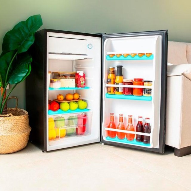 Mini Ψυγείο 90 Lt 47 x 44 x 83 cm Cecotec Bolero CoolMarket TT 90 Inox Cecotec CEC-00127