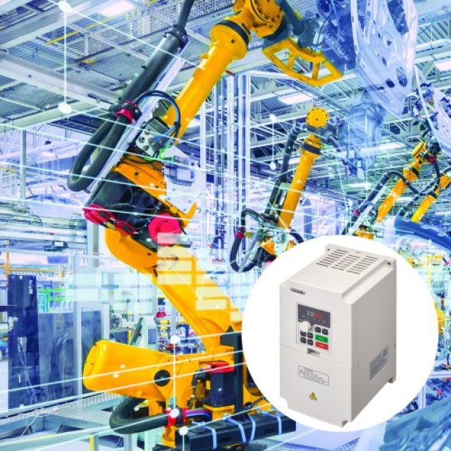 VEVOR Μετατροπέας Συχνότητας 5HP 4KW 8.5A 3 Φάσεων AC 380V Είσοδος σε 3 Φάσεων 0-380V Έξοδος 0-2000Hz BPQDQ4KW380VTZ18XV8