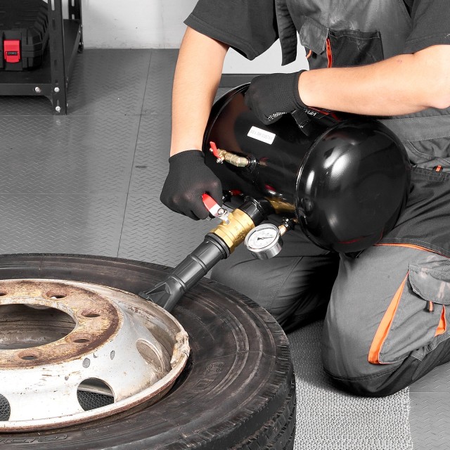 VEVOR Εκτοξευτήρας Αεροθαλάμου Ελαστικών 5 Γαλόνια, 87-116 PSI, Για...